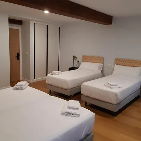 מלון דירות Puerto De 2*