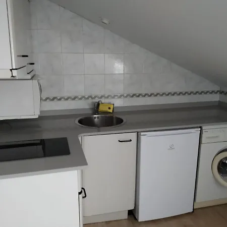 Puerto De מלון דירות 2*
