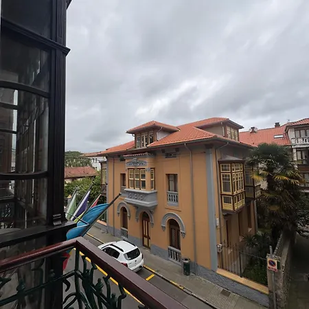 Puerto De 2* Llanes