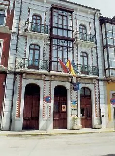 Aparthotel Puerto De Llanes