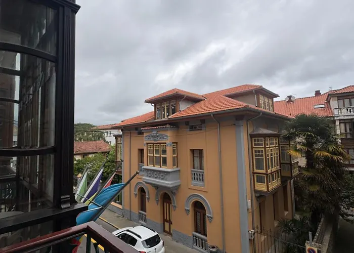 Hotel Puerto de Llanes 2* Llanes