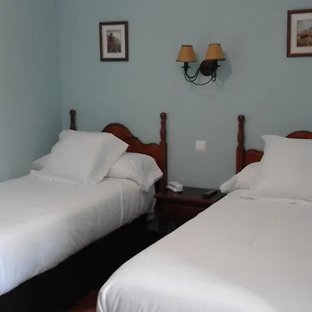 Puerto De アパートホテル 2*
