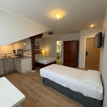 Lejlighedshotel Puerto De 2*