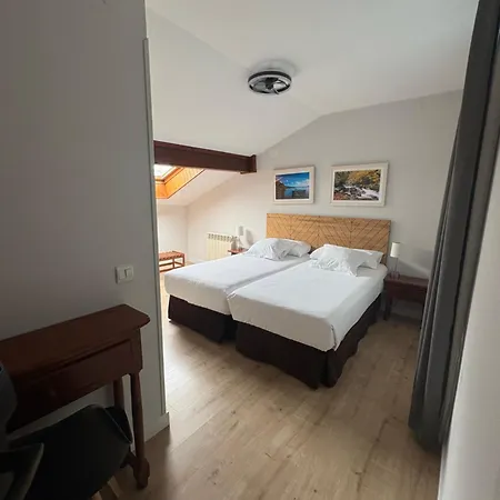 Puerto De Lejlighedshotel Llanes